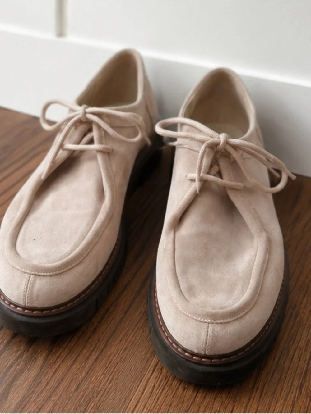 L’IDEA Beige Suede Lug Sole Oxford Shoes Size 41 EU